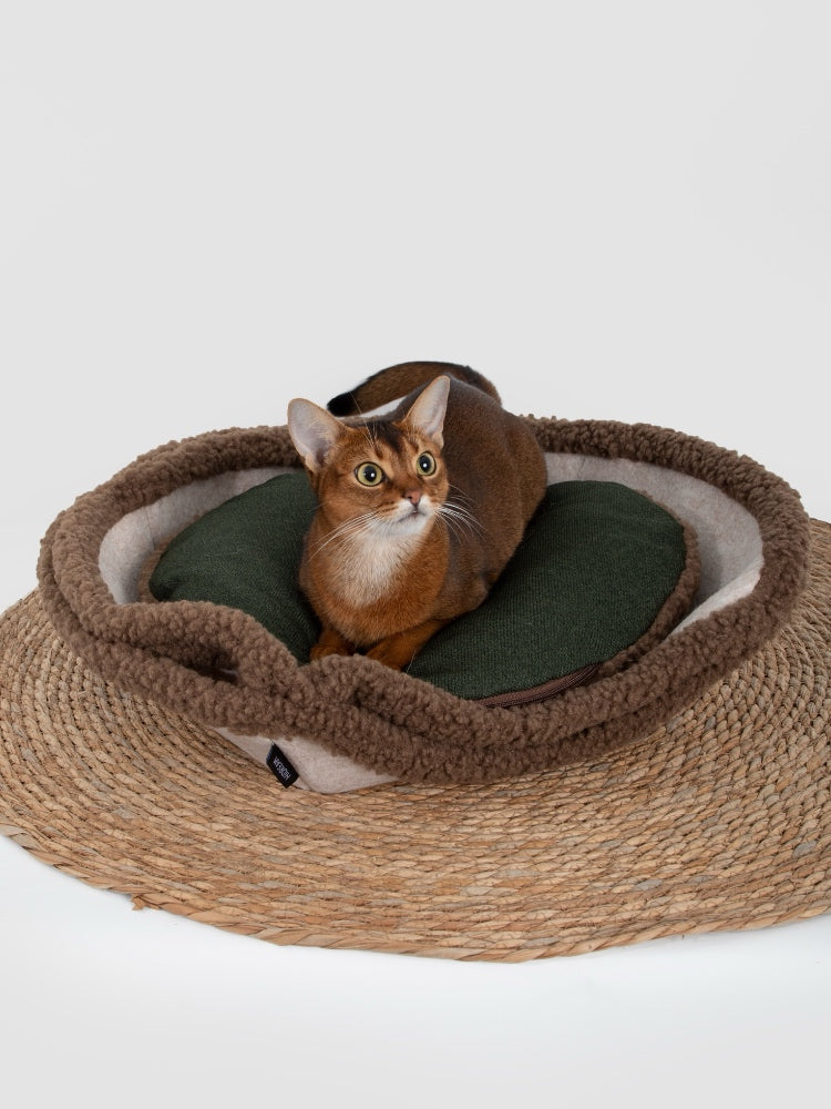 Versatile Egg Tart-Shaped Pet Bed for Rest and Relaxation